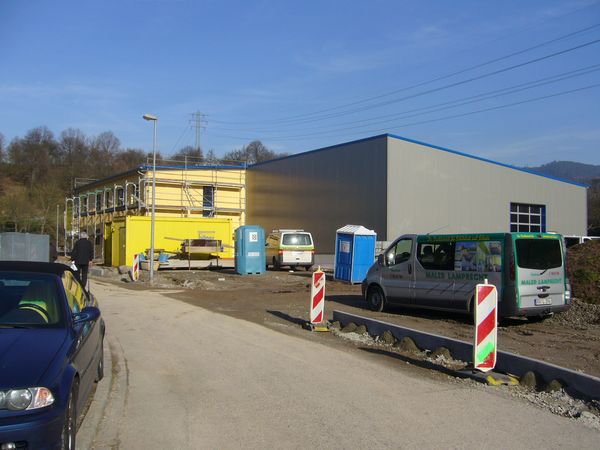 Rckansicht Halle und Brogebude